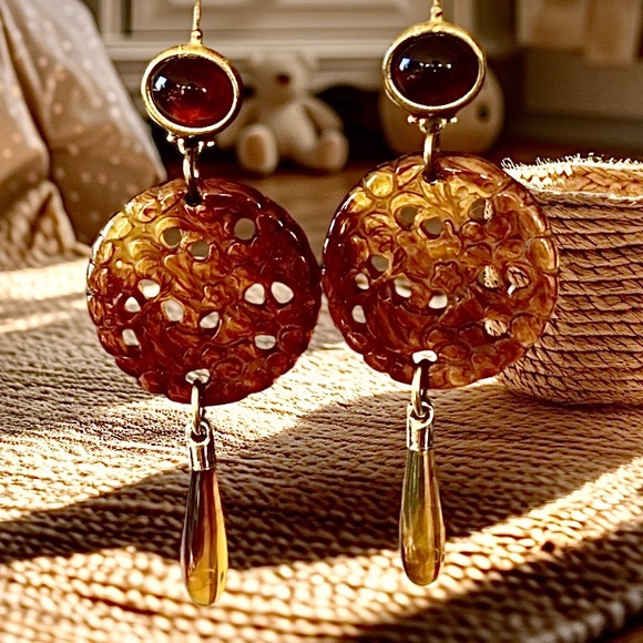 Kenneth Jay Lane Jewelry - KENNETH JAY LANE VINTAGE 1980s FAUX TORTOISE CARVED DROP EARRINGS
